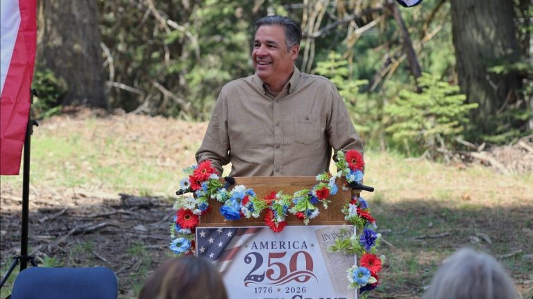 LABRADOR: Celebrating 250 Years of American Independence